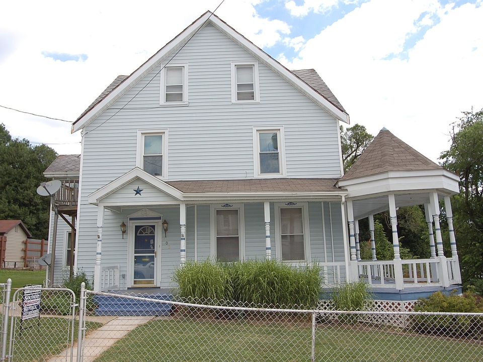 1st image of 103 W Penn St