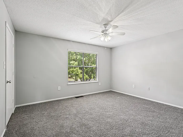 Pointe South Townhomes — Photo 38