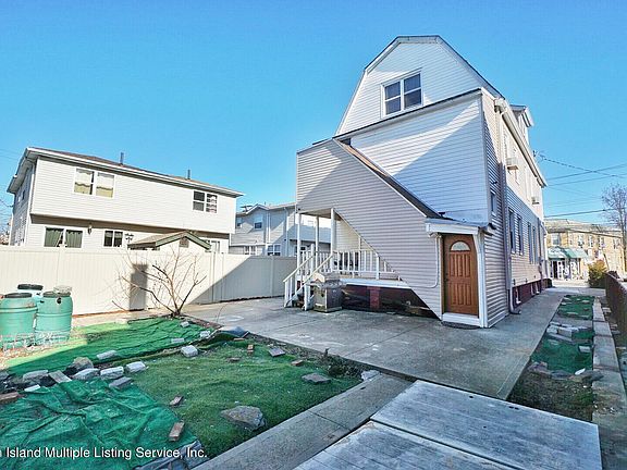 3rd image of 7355 Amboy Rd