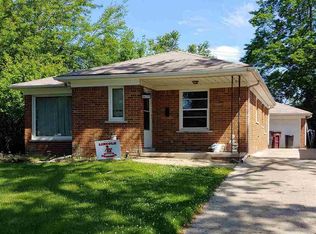 8629 Warren Blvd, Center Line, MI 48015