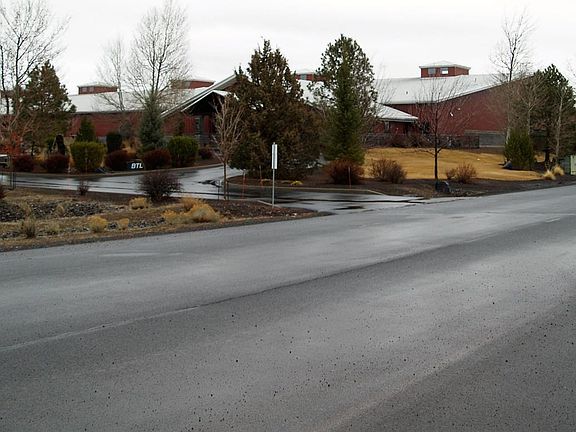 3rd image of 3440 SW Empire Dr