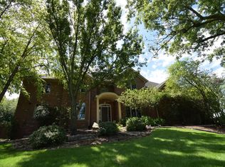 29W023 Bode Rd, Elgin, IL 60120