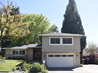 1465 W Colonial Pkwy, Roseville, CA 95661