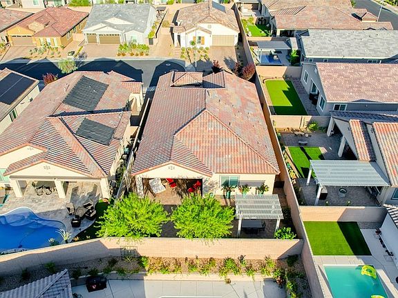 3rd image of 593 Desert Bluebell Ct