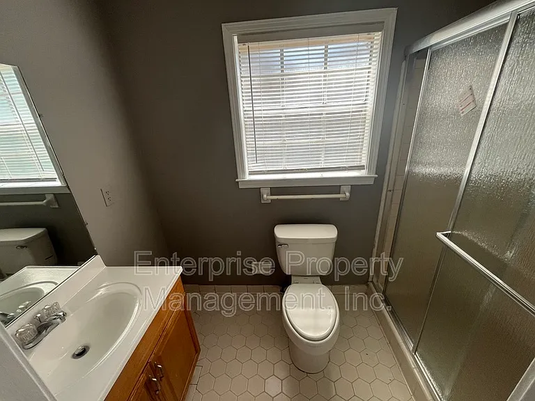 6124 Chinaberry Dr — Photo 16