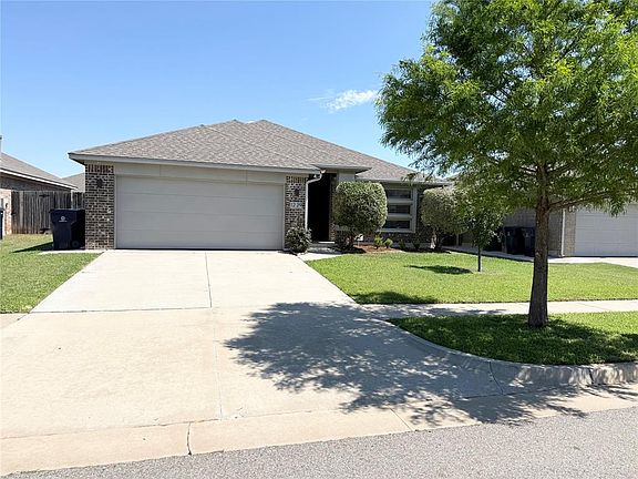 2nd image of 1229 SW 156th Ter