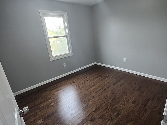5th image of 173 N 14th St #3A