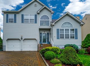 24 Purcell Rd, Bridgewater, NJ 08807