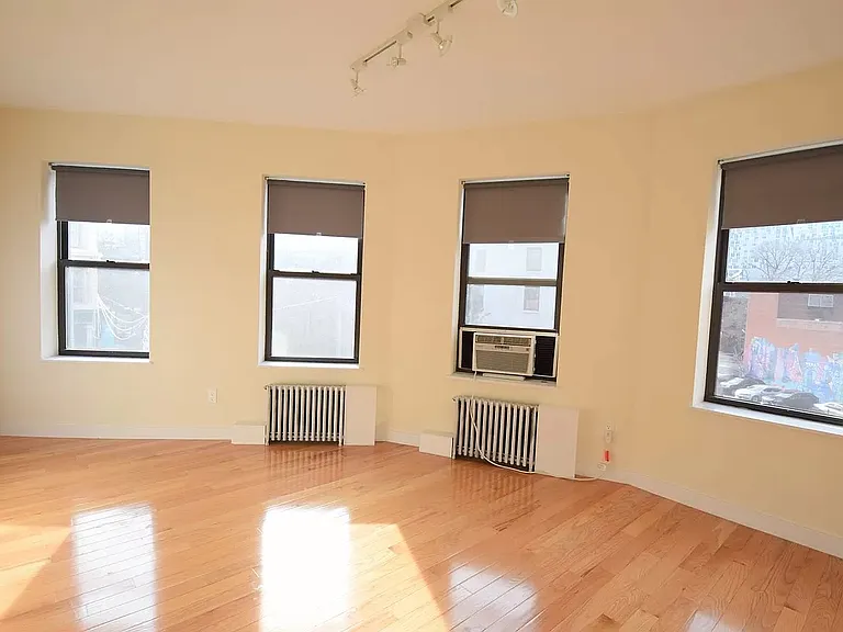727 Fulton St #1 — Photo 9