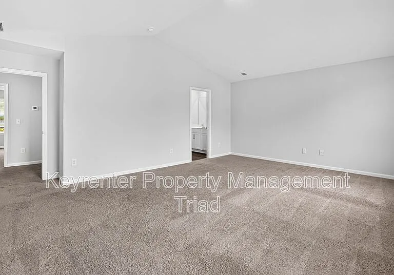 5109 Black Forest Dr — Photo 45