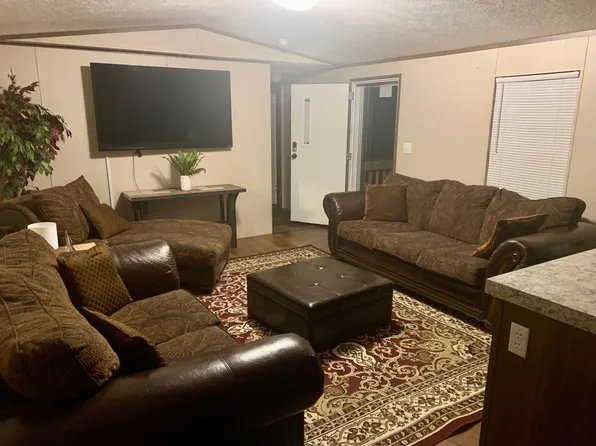 116 1st St, Santee, SC 29142