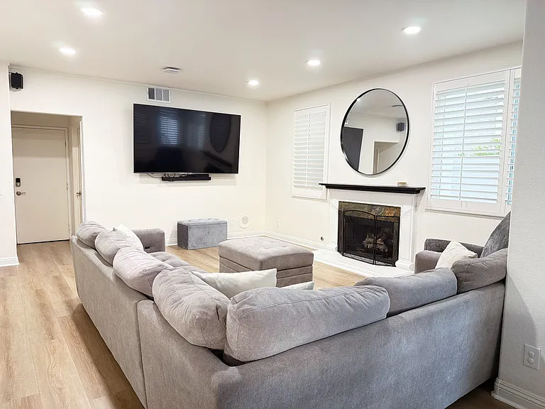 1060 Ginger Cir — Photo 12