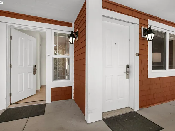 939 NW Highway 101 #320, Depoe Bay, OR 97341