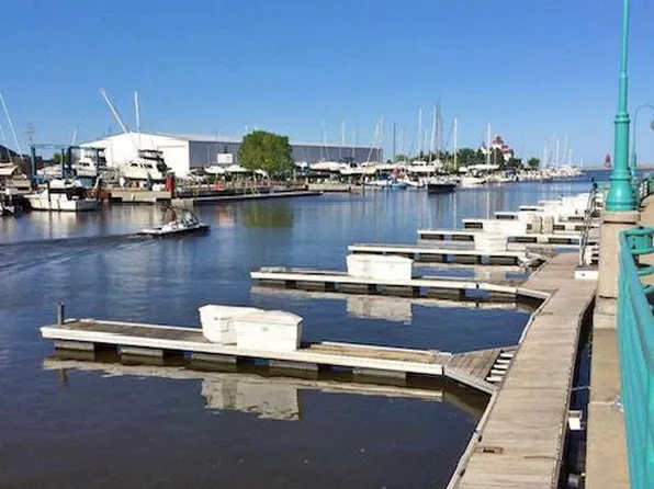48 Gaslight Pointe #Marina, Racine, WI 53403