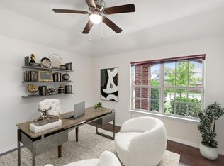 620 Fossil Creek Dr, Roanoke, TX 75068