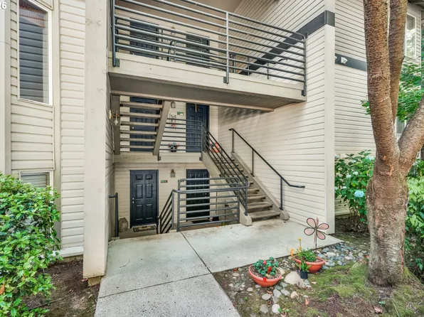 5156 SW Multnomah Blvd APT G, Portland, OR 97219