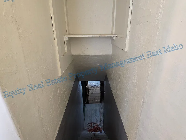 925 W Clark St #925 — Photo 22