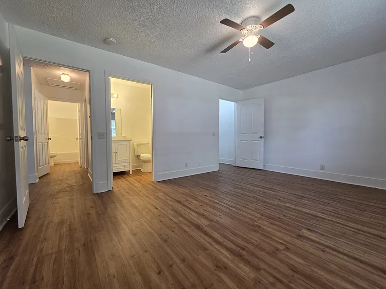 1036 Jessamine Trl — Photo 7