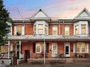 60 N Water St, Spring Grove, PA 17362