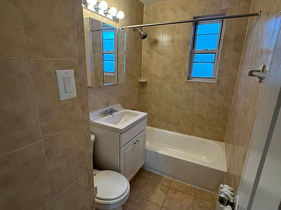 3rd image of 67-15 Cloverdale Blvd #5