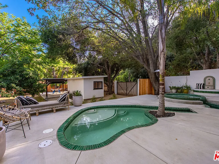 1362 Old Topanga Canyon Rd — Photo 4