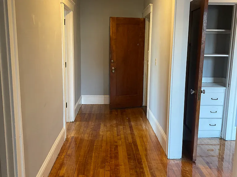 15 Irving St #1L — Photo 5
