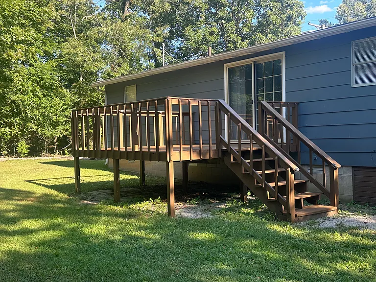 514 Martha Ave — Photo 3