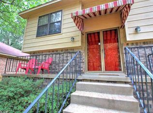 2815 Peach Tree Dr, Little Rock, AR 72211