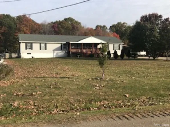 46800 Executive Dr, Belleville, MI 48111