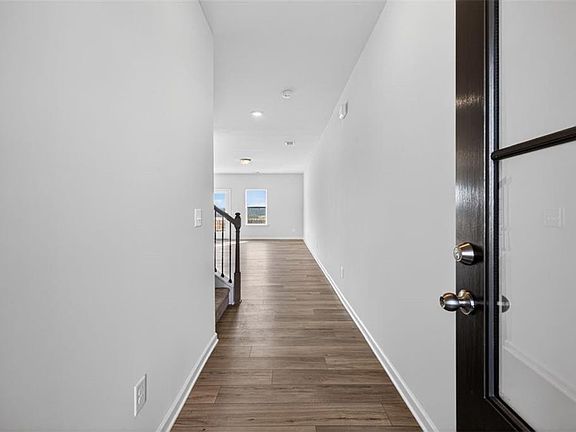 2nd image of 1003 Stiles Cir