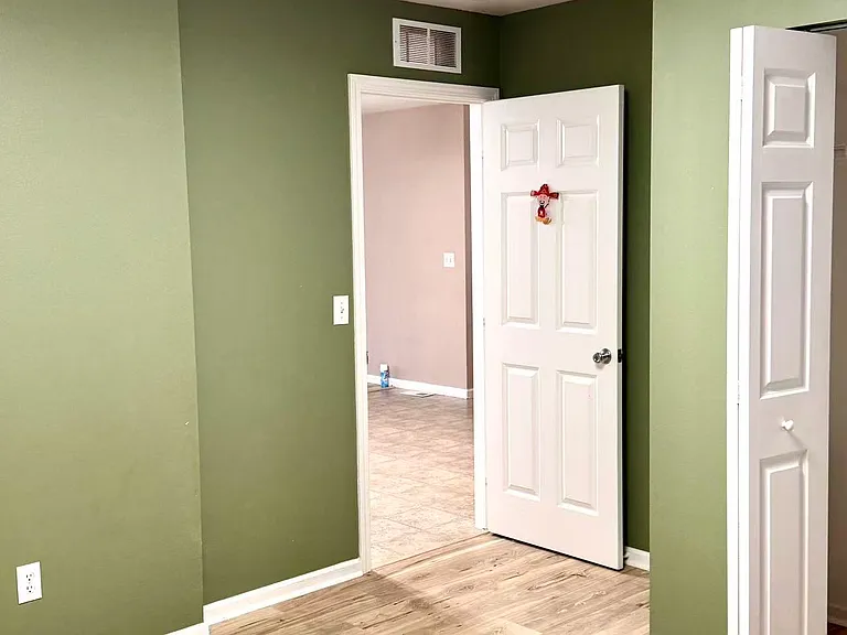 1319 Odell Farm Ln — Photo 12