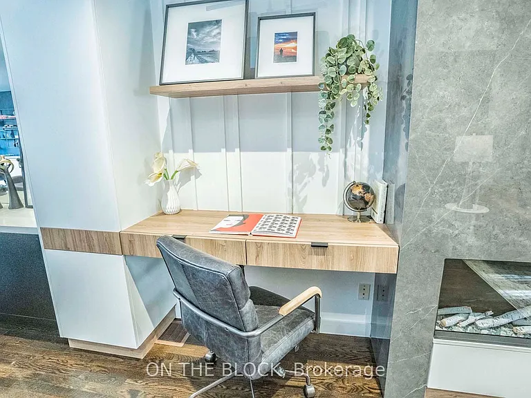 49 Leslie St — Photo 26