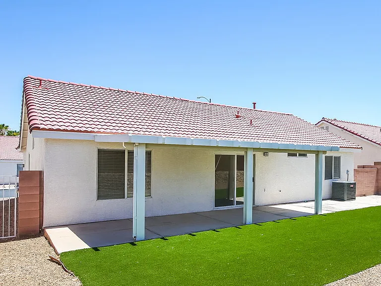 3633 Nairobi Ln — Photo 16