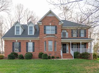 1783 Deer Run Ct, Oak Ridge, NC 27310