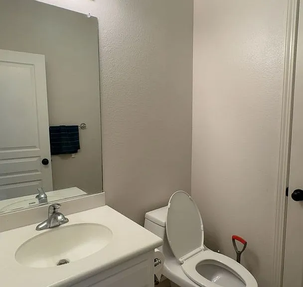 5812 W Perez Ave — Photo 12