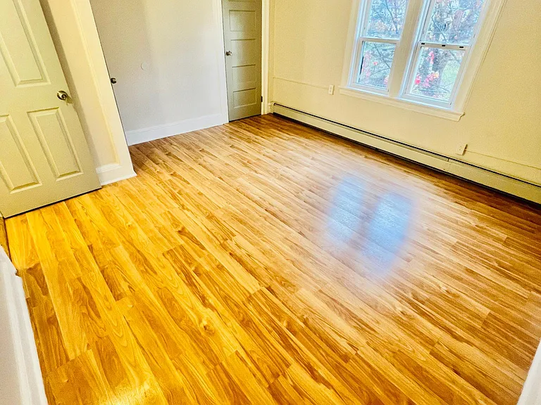 153 Montgomery St #3 — Photo 4
