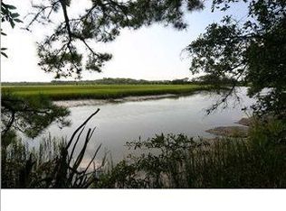 8914 Sandy Creek Rd, Edisto Island, SC 29438