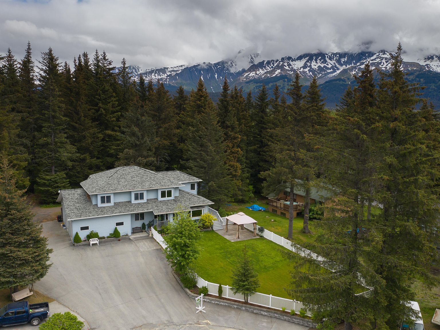 222 N Star Cir Seward Ak 99664 Zillow