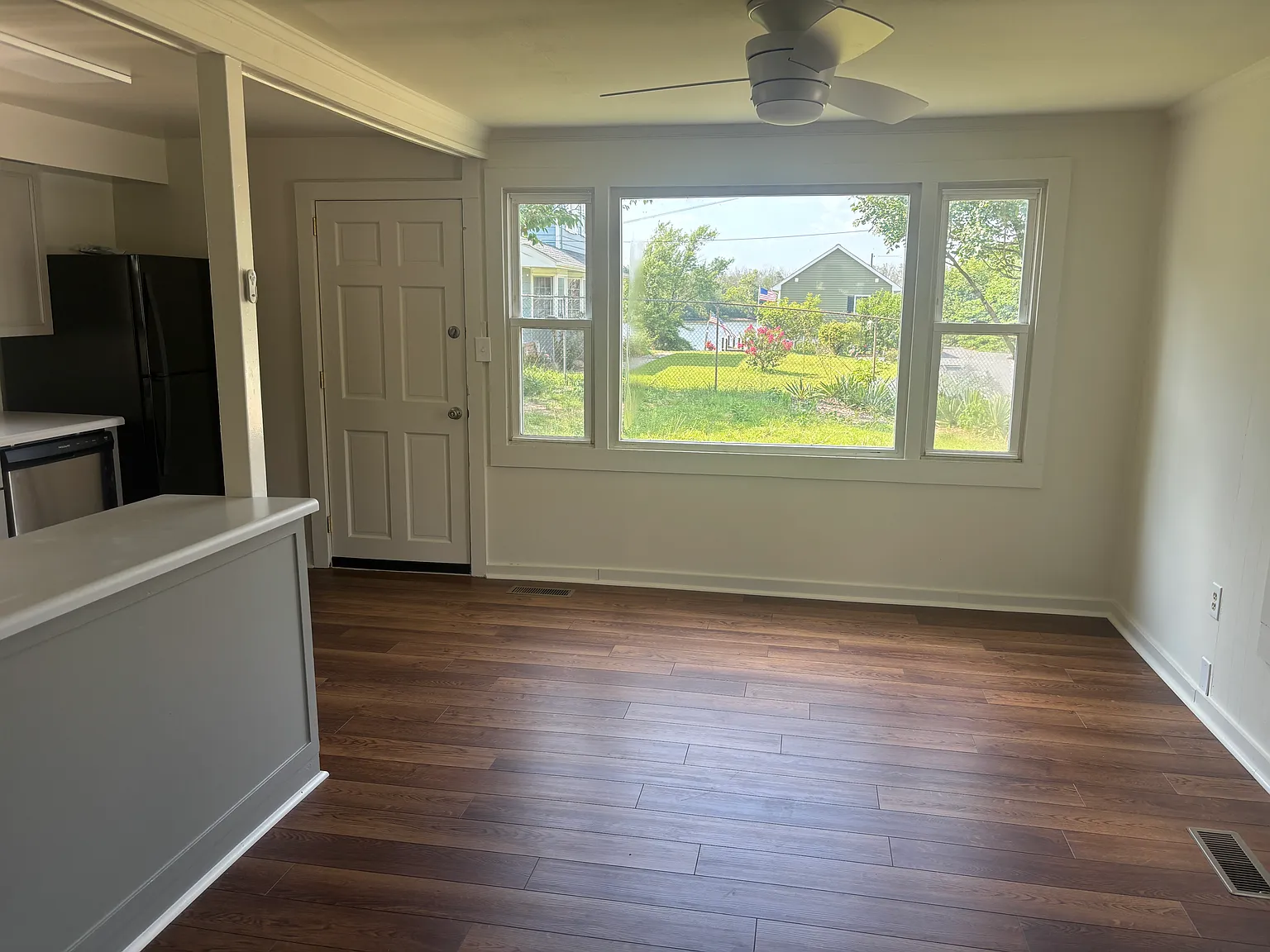 2 bed, 1008 sqft, $1,250 — Photo 4
