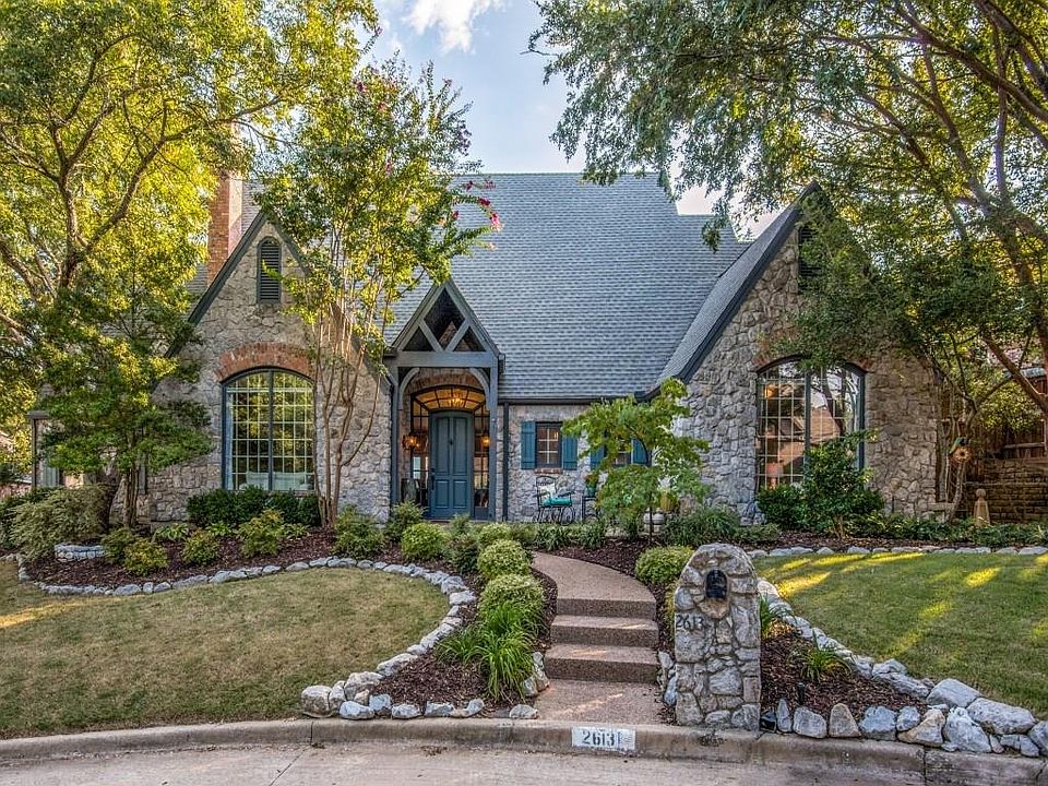 1st image of 2613 Lexington Pl