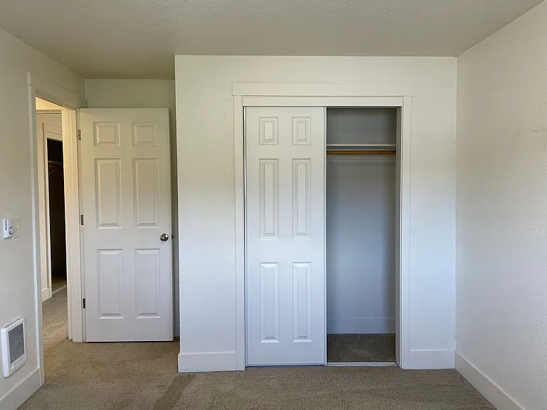 DW1712 - Woodland Heights — Photo 24