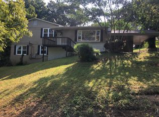 4400 NE Wahli Dr, Knoxville, TN 37918
