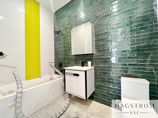 Rented by Hagstrom Management Inc | media 14