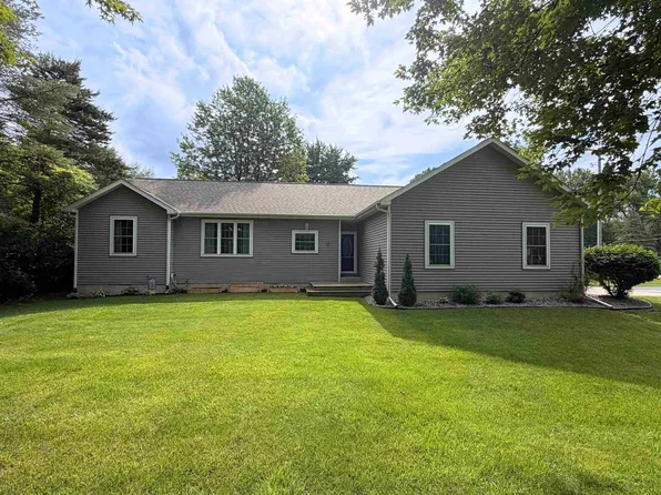 3520 W Farrand Rd, Clio, MI 48420