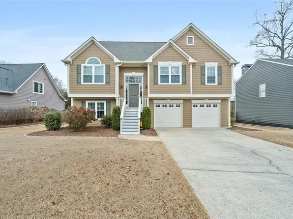 5078 Newpark Dr NW, Acworth, GA 30101