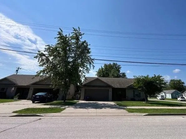 316 W Singleton St, Centralia, MO 65240