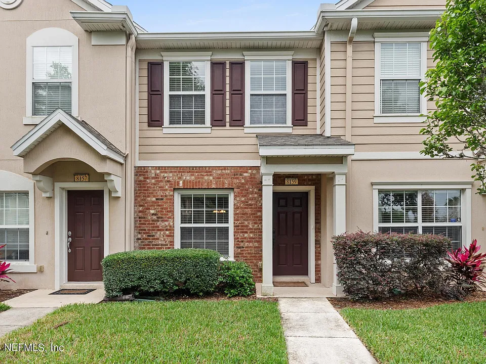 8159 Summerside Cir