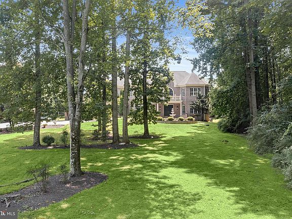 5th image of 11616 Mirror Pond Ct