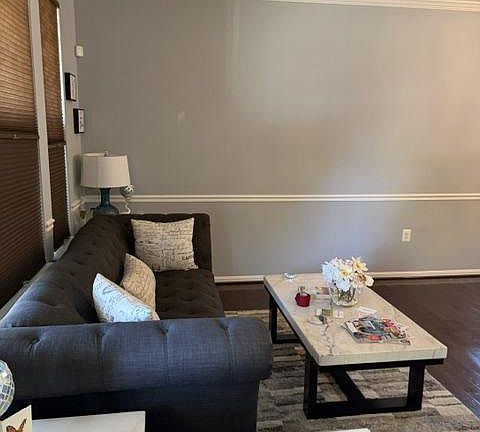 3rd image of 15100 Lord Howe Way