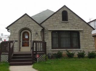 3136 S 28th St, Milwaukee, WI 53215